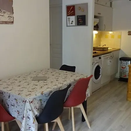 Résidence Soleil D'aure - 4 Personnes à Deux Pas Du Centre Mae-3564 Apartamento